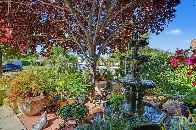 13308 Sterling Heights Drive, Bakersfield, CA 93306