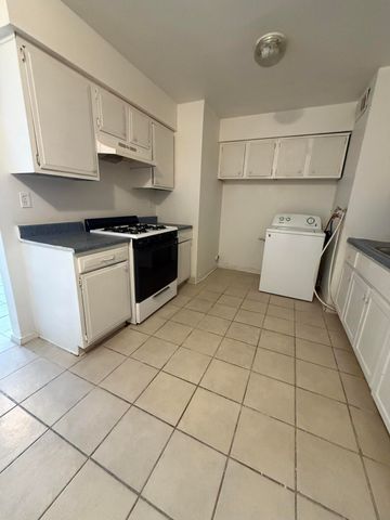 4537 W Lea Drive SW, Albuquerque, NM 87105