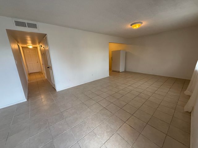 4537 W Lea Drive SW, Albuquerque, NM 87105