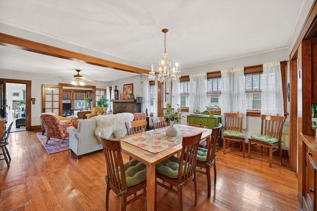 920 40th Street, Des Moines, IA 50312