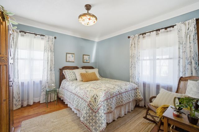 920 40th Street, Des Moines, IA 50312