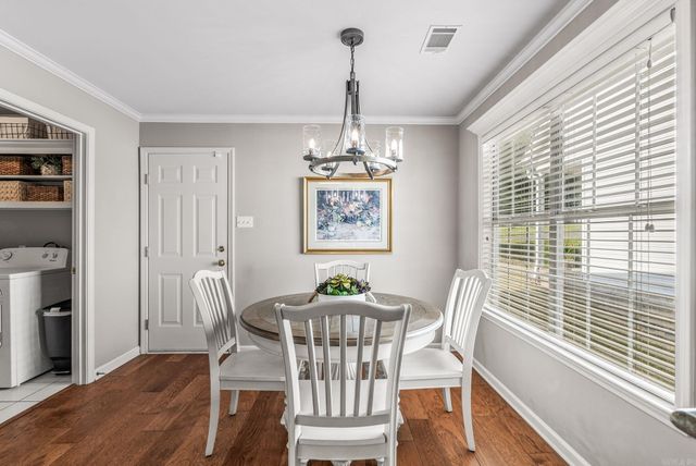 12 Cherryhill Cove, Little Rock, AR 72211