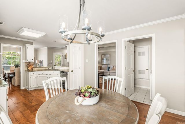 12 Cherryhill Cove, Little Rock, AR 72211