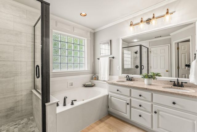 12 Cherryhill Cove, Little Rock, AR 72211