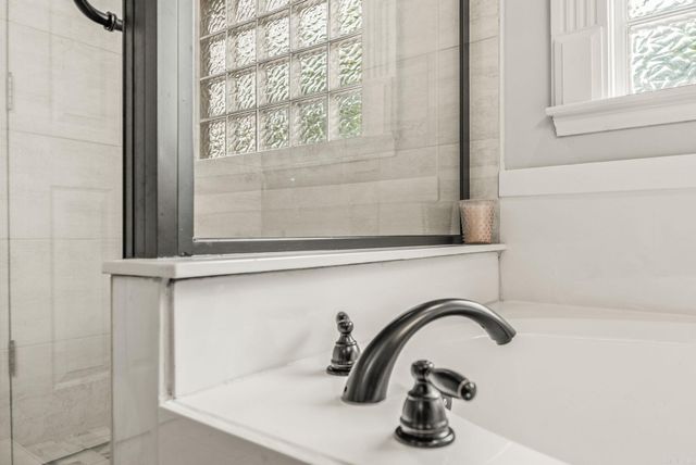 12 Cherryhill Cove, Little Rock, AR 72211