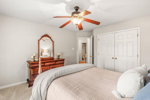 12 Cherryhill Cove, Little Rock, AR 72211