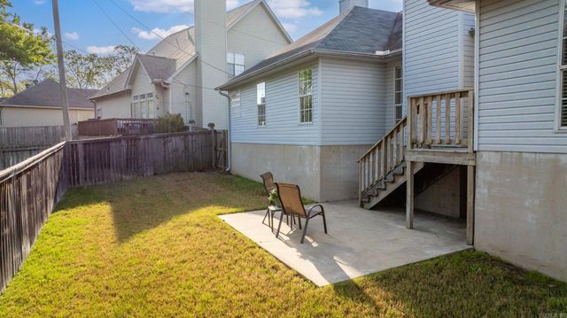 12 Cherryhill Cove, Little Rock, AR 72211