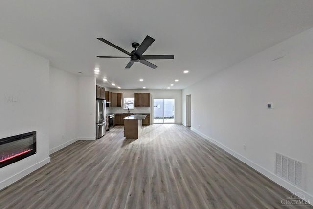 192 N Broadway Street, Williamsburg, OH 45176