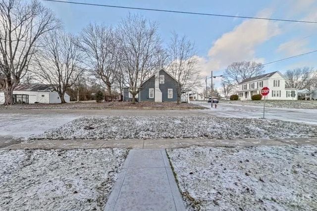 192 N Broadway Street, Williamsburg, OH 45176