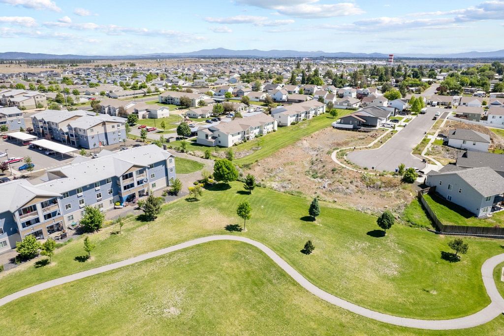 13622 W 8th Ct, Airway Heights, WA 99001 photo 3