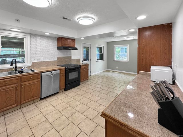 205 S Bryan Avenue, Bloomington, IN 47408