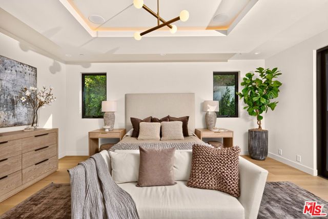 12035 Navy Street, Los Angeles, CA 90066