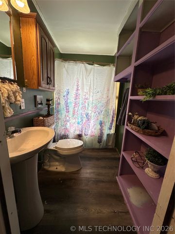 206 S Ora Street, Pryor, OK 74361