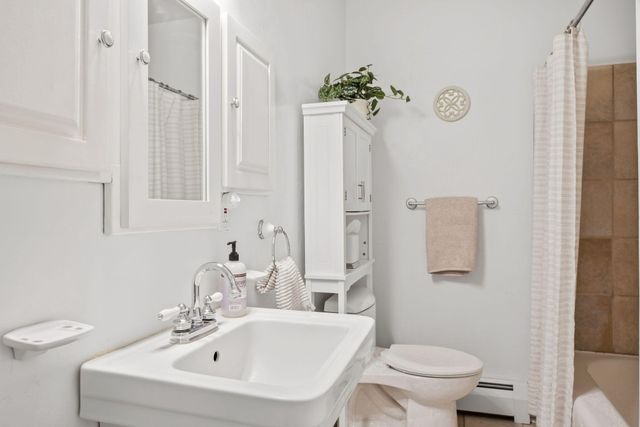 1009 Adams Street SE, Albuquerque, NM 87108