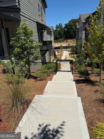 3322 Springhaven Avenue, Hapeville, GA 30354