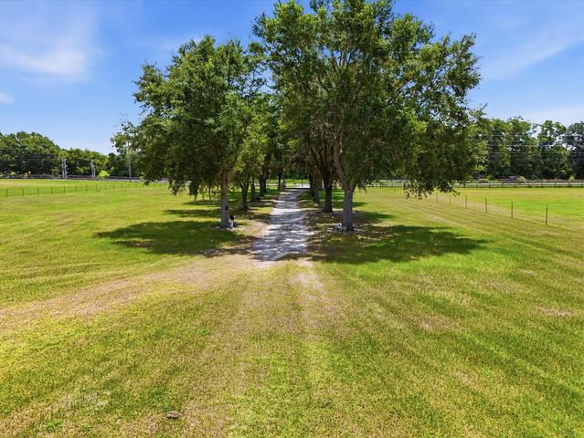 11752 NE JACKSONVILLE ROAD 0, Anthony, FL 32617