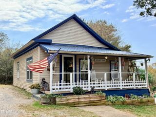 1954 Main St, White Pine, TN 37890