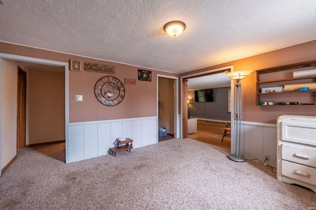 11791 N State Road 13 Road, Syracuse, IN 46567