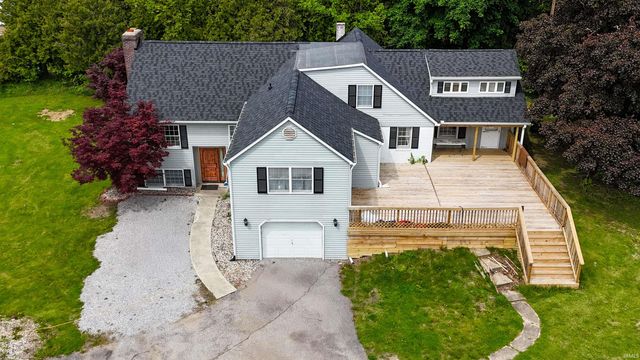 11791 N State Road 13 Road, Syracuse, IN 46567