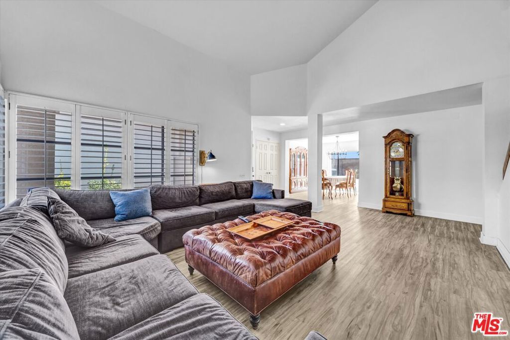 17 Castillo, Irvine, CA 92620 — photo 2