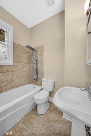 6822 S Langley Avenue, Chicago, IL 60637