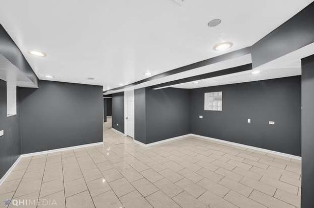 6822 S Langley Avenue, Chicago, IL 60637