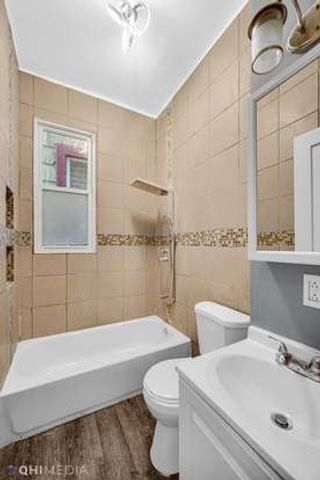 6822 S Langley Avenue, Chicago, IL 60637