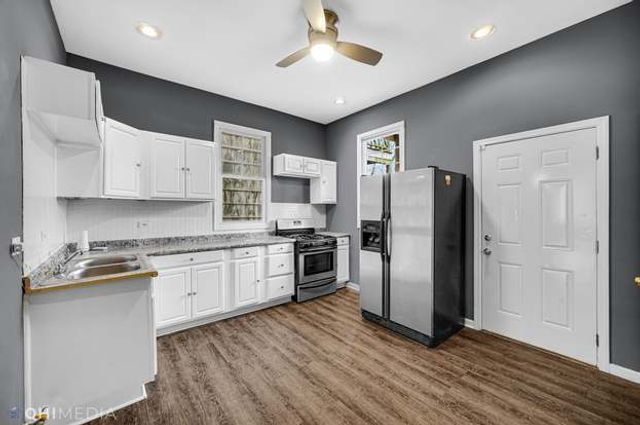6822 S Langley Avenue, Chicago, IL 60637