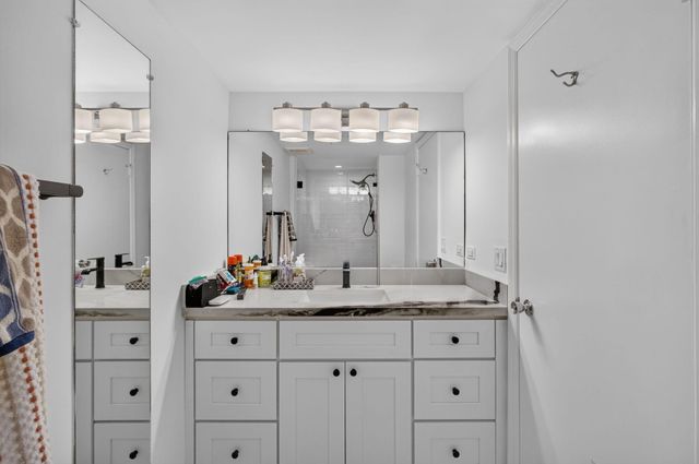 1208 MARINE Way 402, North Palm Beach, FL 33408