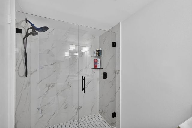 1208 MARINE Way 402, North Palm Beach, FL 33408