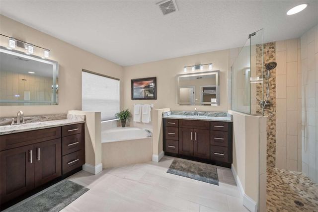 11 RIVIERA ESTATES COURT, Palm Coast, FL 32164