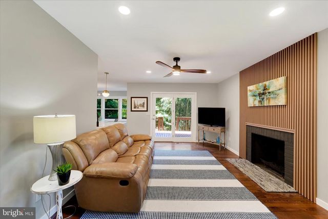 1 EDINBURGH CT, Newark, DE 19711