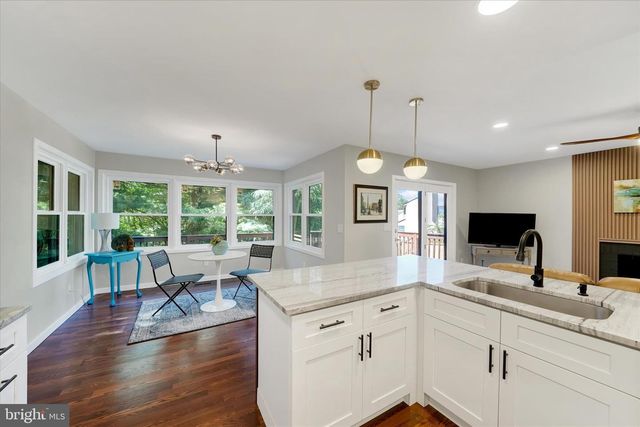 1 EDINBURGH CT, Newark, DE 19711