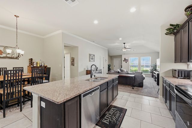 2214 Southridge Lane, Sherman, TX 75092