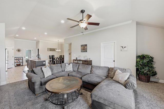 2214 Southridge Lane, Sherman, TX 75092