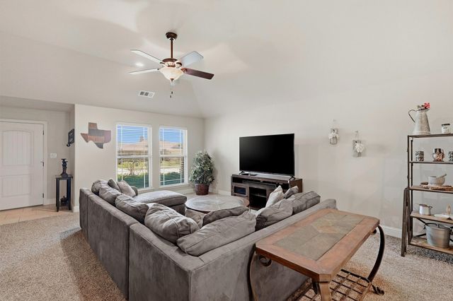 2214 Southridge Lane, Sherman, TX 75092