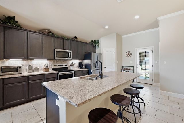 2214 Southridge Lane, Sherman, TX 75092