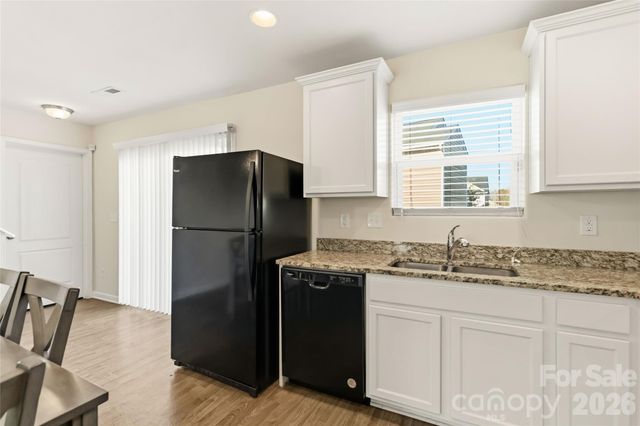 14015 Rory Glen Lane, Charlotte, NC 28215