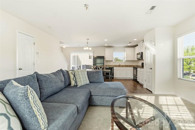 14015 Rory Glen Lane, Charlotte, NC 28215