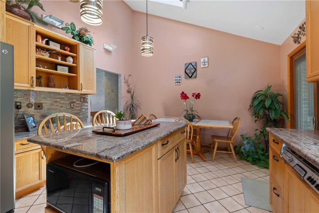 4874 Leona Dr, Whitehall, PA 15227