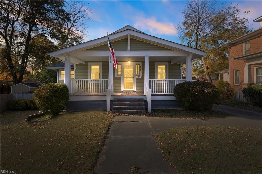 209 Bosley AVE, Suffolk, VA 23434