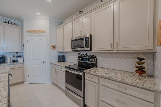 9426 SW 54TH STREET, Ocala, FL 34481