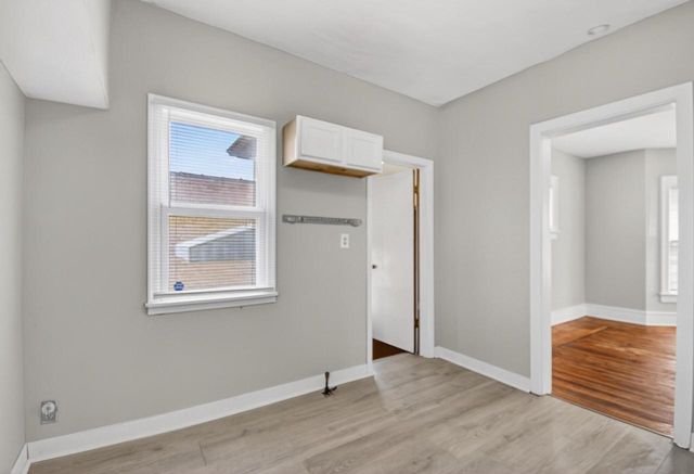 901 Grove AVENUE, Racine, WI 53405