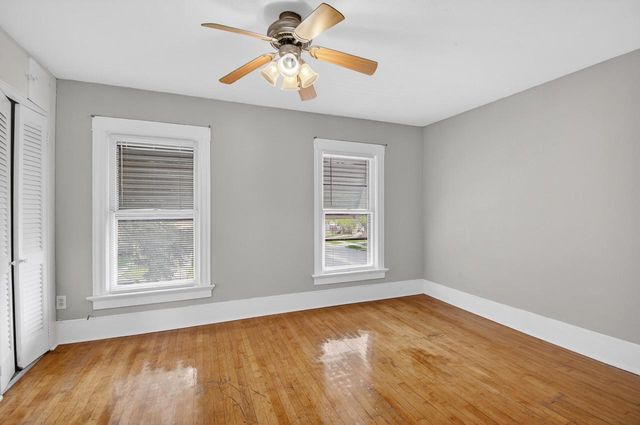 901 Grove AVENUE, Racine, WI 53405