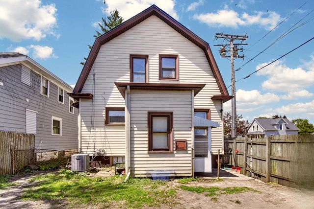 901 Grove AVENUE, Racine, WI 53405