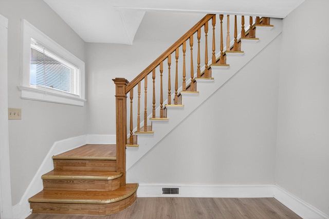 901 Grove AVENUE, Racine, WI 53405
