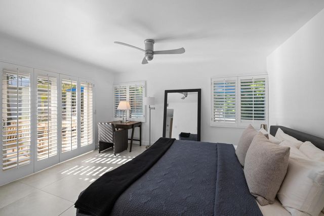 1381 S Calle Marcus, Palm Springs, CA 92264