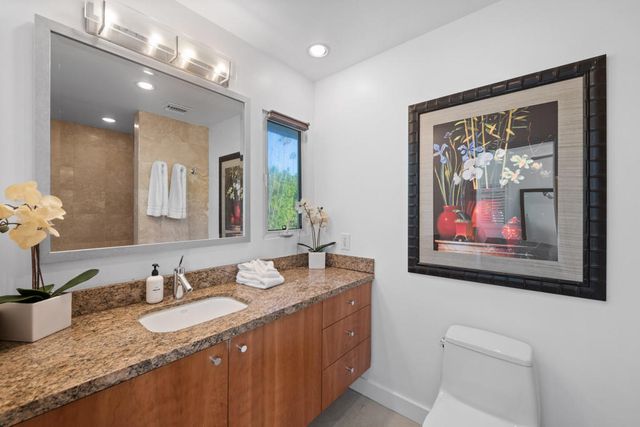 1381 S Calle Marcus, Palm Springs, CA 92264