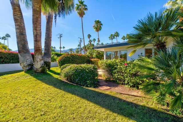 1381 S Calle Marcus, Palm Springs, CA 92264