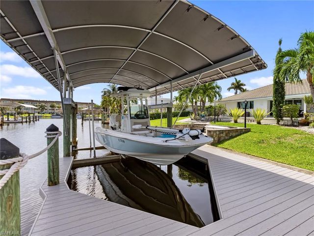 1029 Wittman DR, Fort Myers, FL 33919
